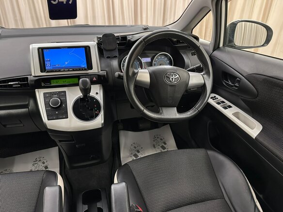 2012 Toyota Wish II, белый, 1669000 рублей - вид 15