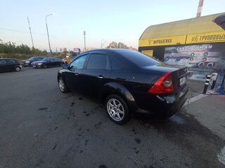 2009 Ford Focus II Рестайлинг, чёрный, 289000 рублей, вид 4