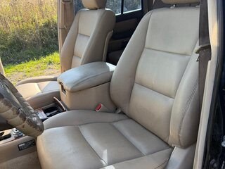 2006 Toyota Land Cruiser 100 Series Рестайлинг 2, чёрный, 2390000 рублей, вид 5