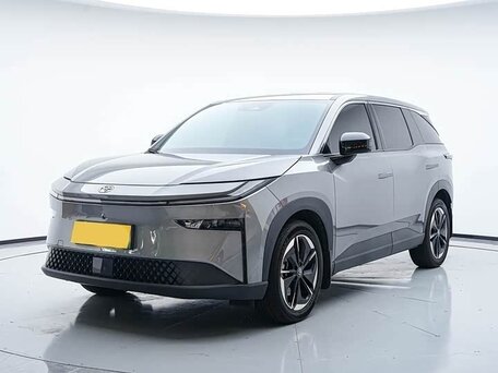 2025 Toyota bZ3X 58.3 kWh, серый, 2640000 рублей, вид 3