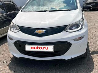 2017 Chevrolet Bolt I, белый, 1749000 рублей, вид 2