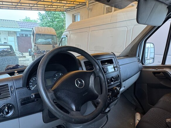 2008 Mercedes-Benz Sprinter, белый, 1500000 рублей - вид 4