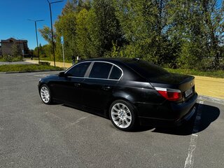 2006 BMW 5 серии 525i V (E60/E61), чёрный, 1050000 рублей, вид 5