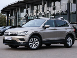2017 Volkswagen Tiguan II, бежевый, 1878000 рублей, вид 1