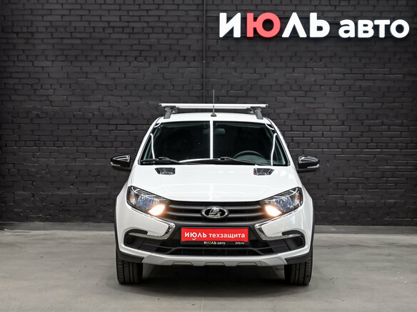 2023 Lada (ВАЗ) Granta Cross I Рестайлинг, белый, 850000 рублей - вид 2