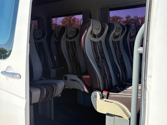 2010 Mercedes-Benz Sprinter, белый, 2150000 рублей - вид 5