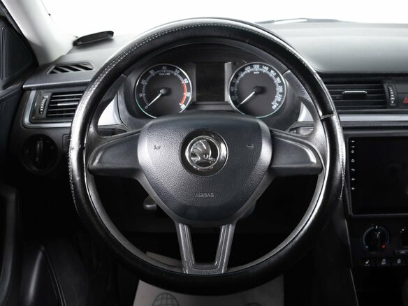 2018 Skoda Rapid I Рестайлинг, белый, 1249000 рублей - вид 11