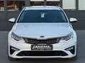 2018 Kia Optima IV Рестайлинг, белый, 2150000 рублей - вид 4