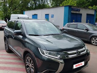 2017 Mitsubishi Outlander III Рестайлинг 2, серый, 2150000 рублей, вид 2