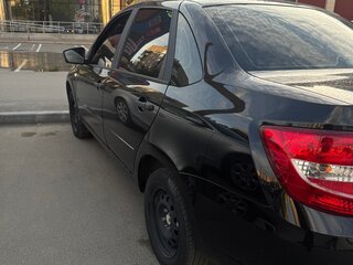 2025 Lada (ВАЗ) Granta I Рестайлинг, чёрный, 809000 рублей, вид 4