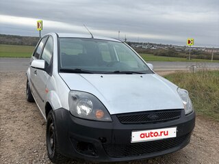 2008 Ford Fiesta Mk5, серебристый, 135000 рублей, вид 3
