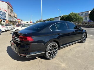 2022 Volkswagen Magotan B8 Рестайлинг, чёрный, 1828999 рублей, вид 2