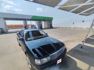 1994 Toyota Crown IX (S140), белый, 700000 рублей, вид 1