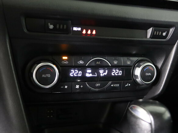 2014 Mazda 3 III (BM), белый, 1199990 рублей - вид 18