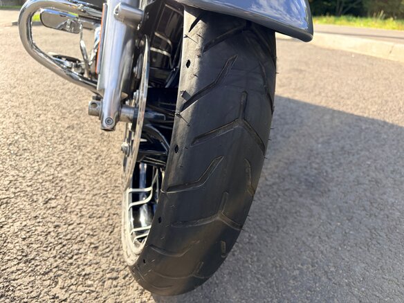 2021 Harley-Davidson Road Glide, серый, 2390000 рублей - вид 13