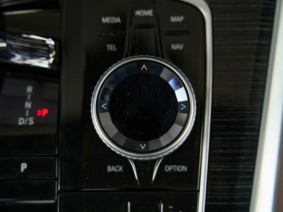 2024 BMW X5 30d IV (G05/G18) Рестайлинг, коричневый, 14299900 рублей - вид 24