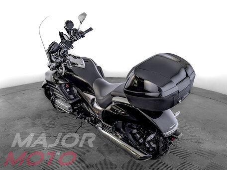 2016 Honda Valkyrie 1800, чёрный, 1815000 рублей, вид 5