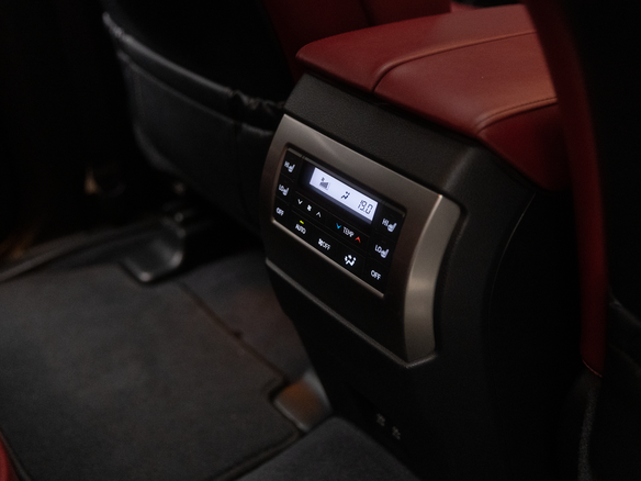 2022 Lexus GX 460 II Рестайлинг 2, чёрный, 9200000 рублей - вид 32