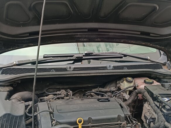 2011 Opel Astra J, чёрный, 480000 рублей - вид 6