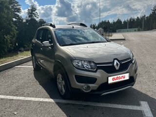 2015 Renault Sandero Stepway II, бежевый, 890000 рублей, вид 2