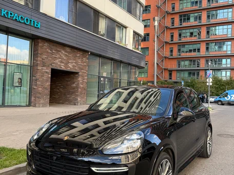 2016 Porsche Cayenne GTS II Рестайлинг (958), чёрный, 6300000 рублей, вид 3