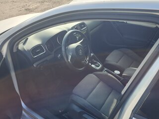 2009 Volkswagen Golf VI, серебристый, 650000 рублей, вид 5
