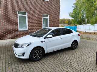 2012 Kia Rio III, белый, 750000 рублей, вид 1