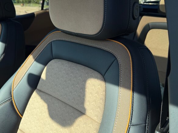 2025 Chevrolet Equinox IV, синий, 2550000 рублей - вид 15