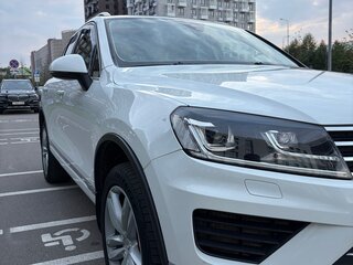 2015 Volkswagen Touareg II Рестайлинг, белый, 3250000 рублей, вид 3