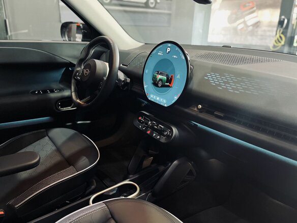 2025 Mini Aceman E, зелёный - вид 14
