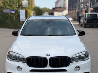 2014 BMW X5 40d III (F15), белый, 3800000 рублей, вид 2