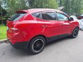 2013 Hyundai ix35 I, красный - вид 2