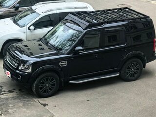 2014 Land Rover Discovery IV Рестайлинг, чёрный, 3900000 рублей, вид 1