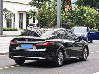 2025 Toyota Camry IX (XV80) China Market, чёрный, 4050205 рублей, вид 3