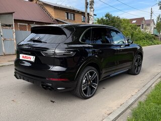 2020 Porsche Cayenne Turbo III, чёрный, 9100000 рублей, вид 5