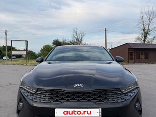 2020 Kia K5 III, чёрный, 2650000 рублей, вид 3