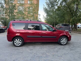 2021 Lada (ВАЗ) Largus I Рестайлинг, красный, 1100000 рублей, вид 4