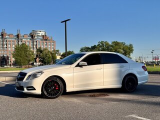 2011 Mercedes-Benz E-Класс 200 7G-Tronic IV (W212, S212, C207), белый, 1340000 рублей, вид 1
