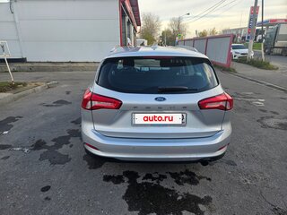 2018 Ford Focus IV, серый, 1480000 рублей, вид 5
