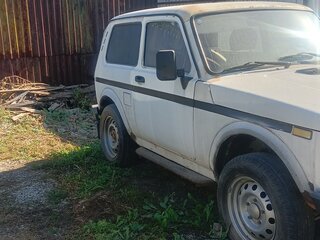 1995 Lada (ВАЗ) 2121 (4x4) I Рестайлинг, белый, 120000 рублей, вид 3