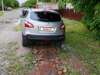 2012 Nissan Qashqai I Рестайлинг, серебристый, 720000 рублей, вид 2