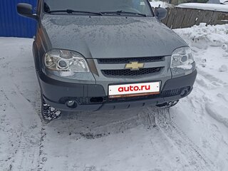 2020 Chevrolet Niva I Рестайлинг, серый, 810000 рублей, вид 2