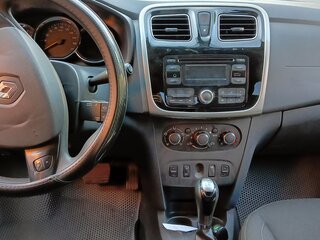 2016 Renault Logan II, серебристый, 639000 рублей, вид 5
