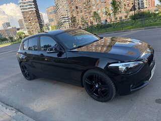 2012 BMW 1 серии 116i II (F20/F21), чёрный, 870000 рублей, вид 4