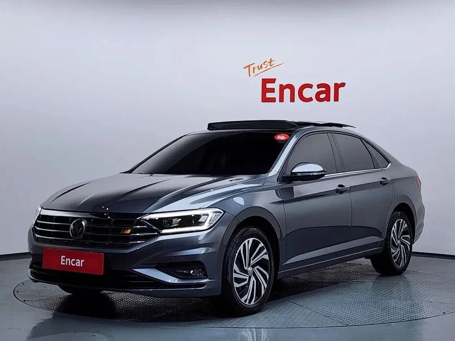 Открыть фотографии: Volkswagen Jetta VII Рестайлинг