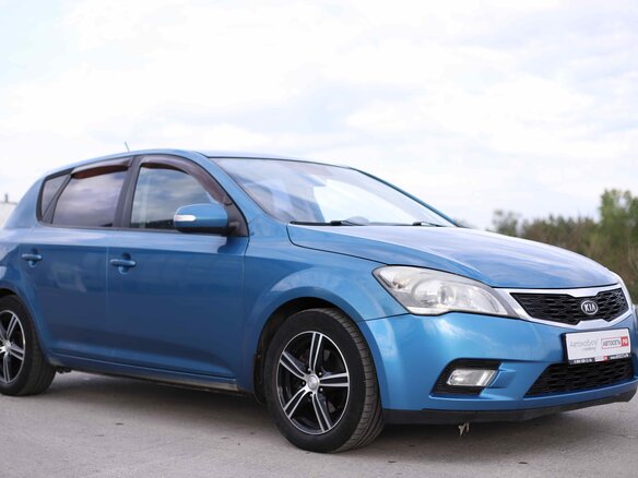2011 Kia Ceed I Рестайлинг, синий, 570000 рублей - вид 3