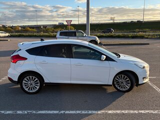 2017 Ford Focus III Рестайлинг, белый, 1290000 рублей, вид 3