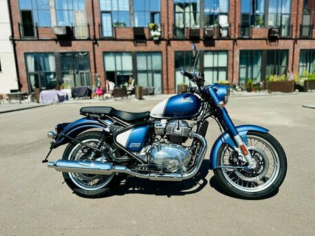 2026 Royal Enfield Classic 650, синий, 693000 рублей, вид 1