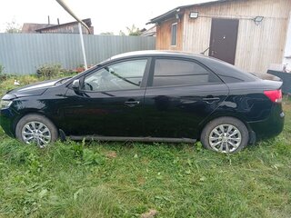 2012 Kia Cerato 6-speed II, чёрный, 760000 рублей, вид 4