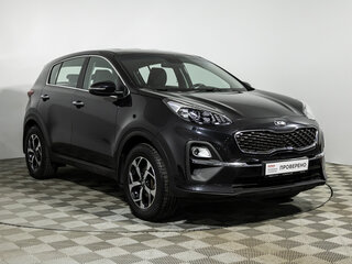 2020 Kia Sportage IV Рестайлинг, чёрный, 2099700 рублей, вид 3